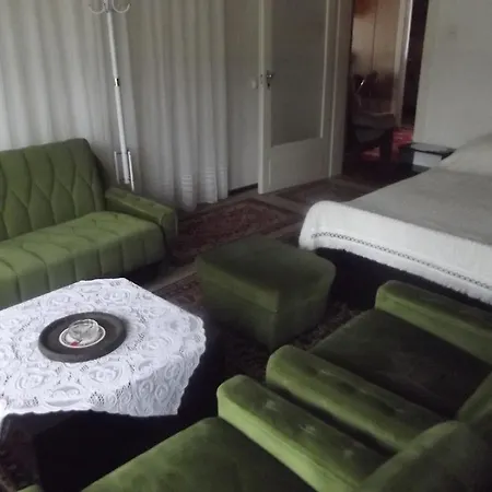 Margit Apartmán *