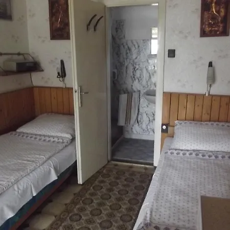 Margit Apartmán *